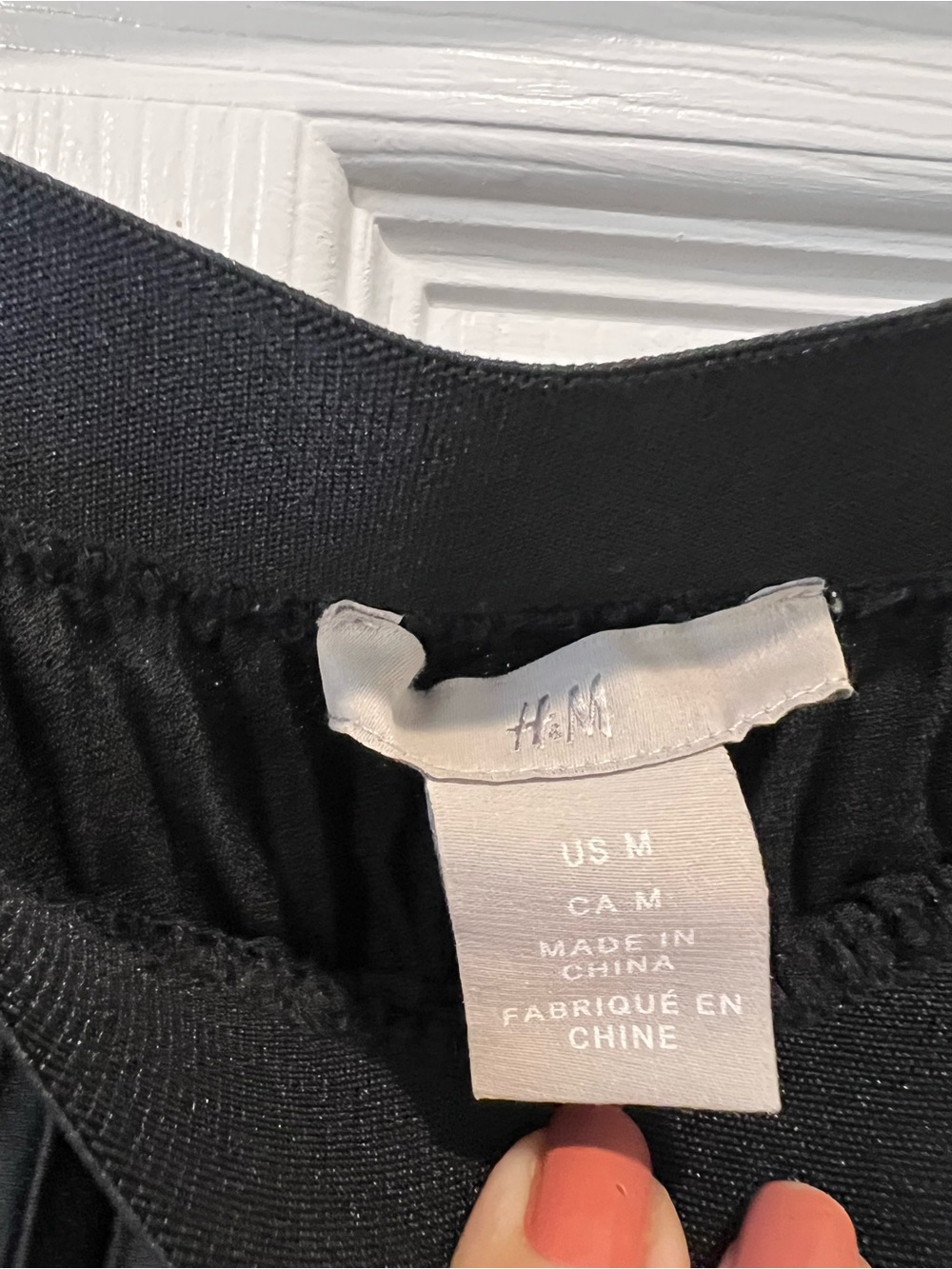 H&M Black Pleated Midi Skirt - Picture 3 of 3